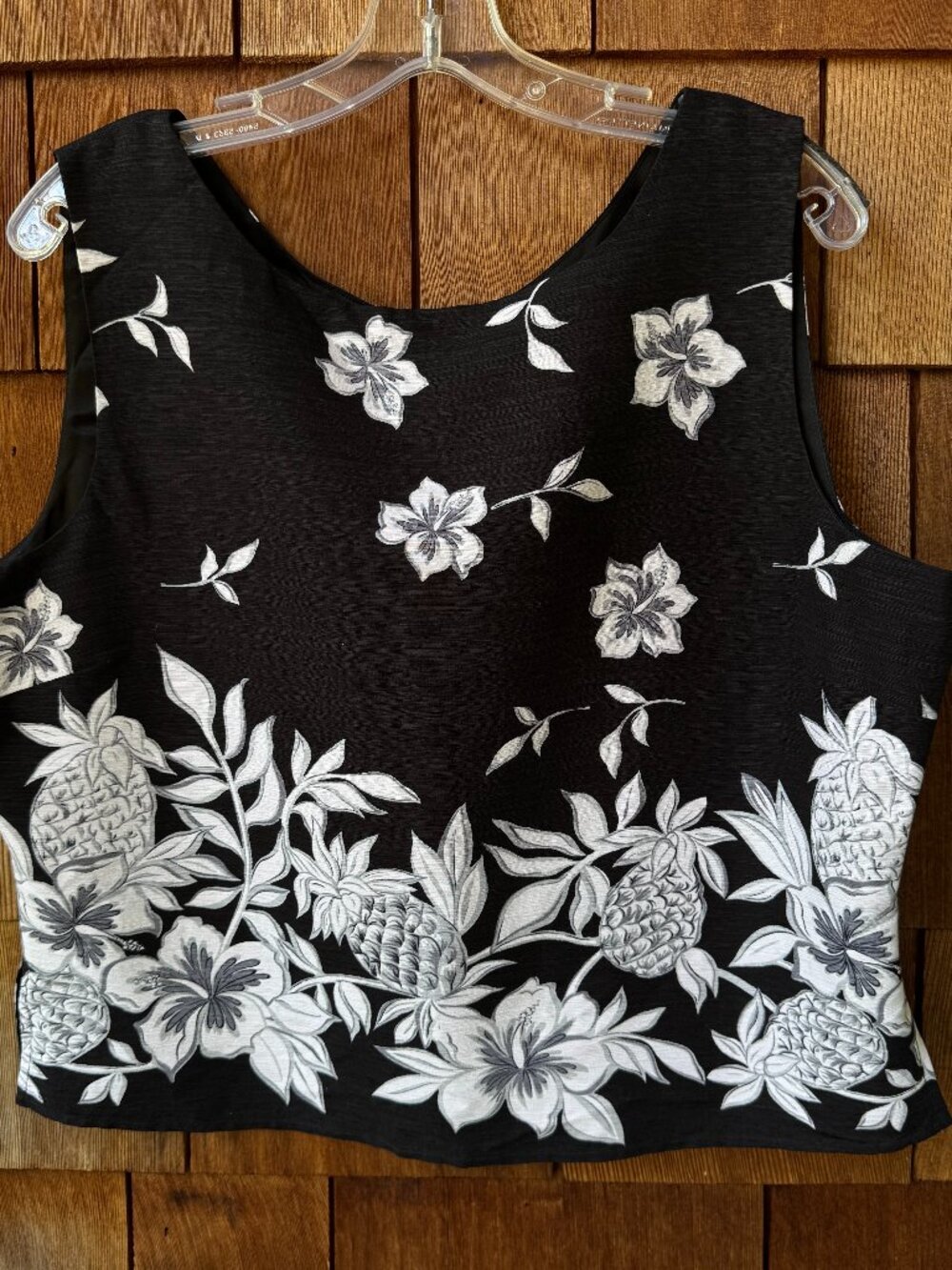 EUC Tommy Bahama Black & White Hawaiian Print Silk Sleeveless Tank in Women's 16